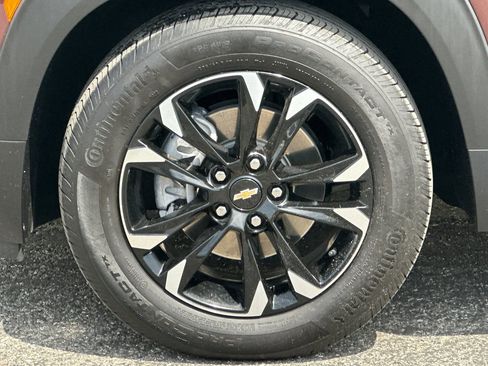 Used 2023 Chevrolet TrailBlazer LT w/ Convenience Package image 36
