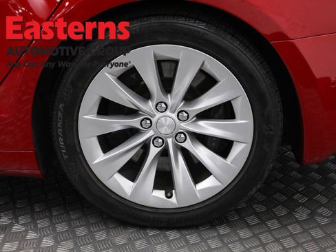 Used 2016 Tesla Model S 90D image 30