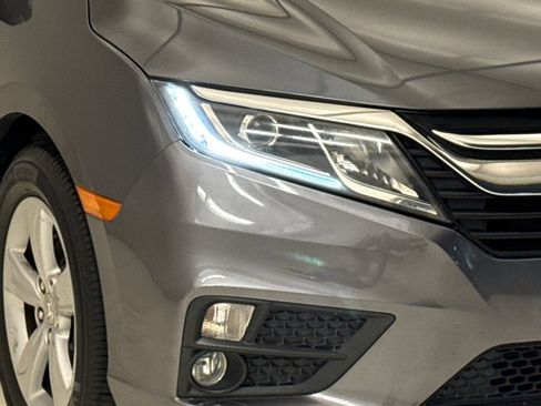 Used 2018 Honda Odyssey EX image 5