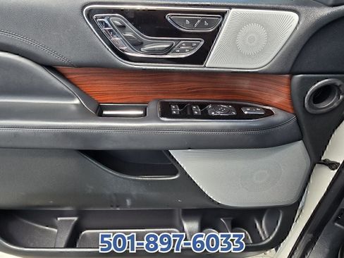 Used 2024 Lincoln Navigator Reserve AWD/4WD image 33