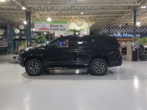 Used 2024 Chevrolet Tahoe Z71 AWD/4WD image 11