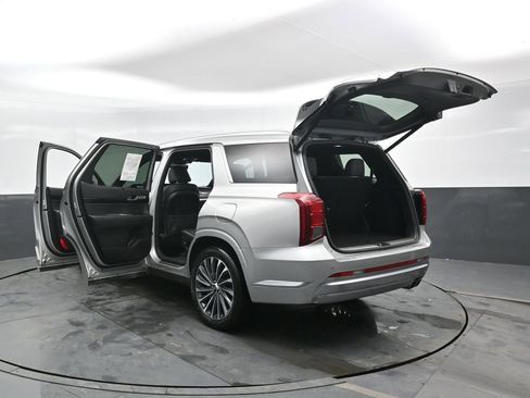 Used 2024 Hyundai Palisade Calligraphy image 54