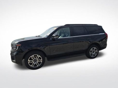 Used 2025 Ford Expedition Active AWD/4WD image 6