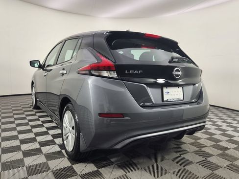 Used 2025 Nissan Leaf S FWD image 3