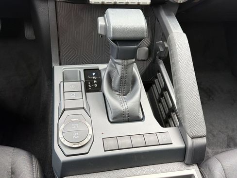 Used 2026 Toyota Tacoma SR5 RWD image 20