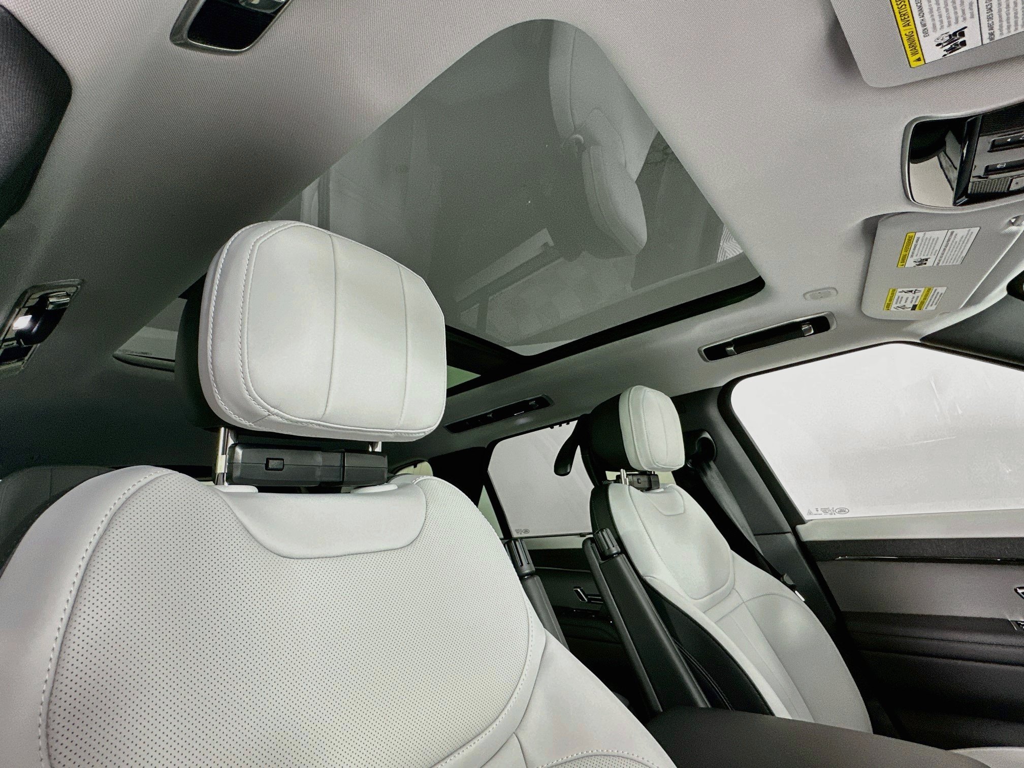 New 2027 Land Rover Range Rover Sport Dynamic SE AWD/4WD image 19