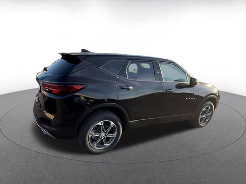 Used 2025 Chevrolet Blazer LT image 14