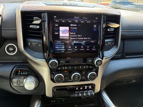 Used 2019 RAM 1500 Laramie image 33