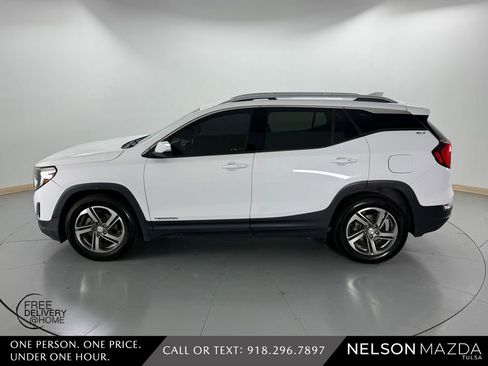 Used 2020 GMC Terrain SLT FWD image 9
