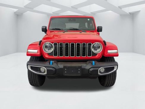 Used 2024 Jeep Wrangler Unlimited Sahara AWD/4WD image 11