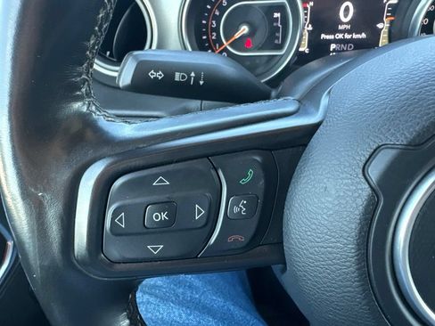 Used 2021 Jeep Gladiator Sport AWD/4WD image 22