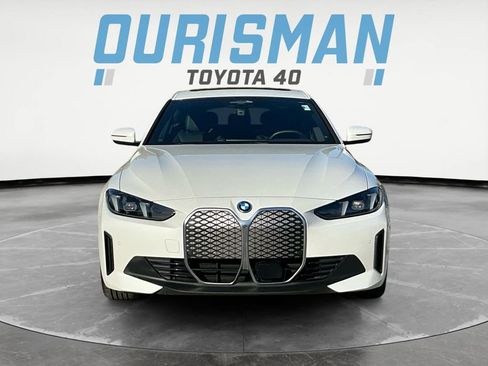 Used 2025 BMW i4 xDrive40i w/ Premium Package AWD/4WD image 2