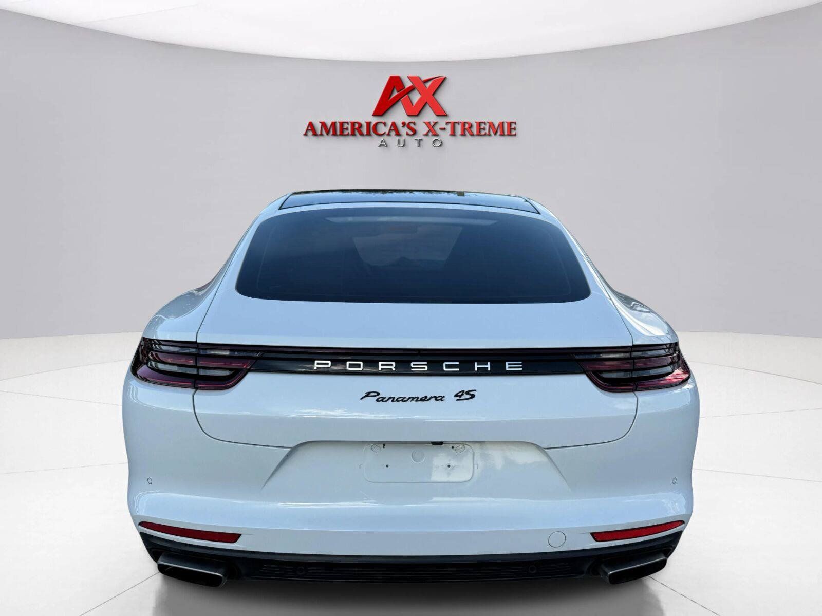 Used 2018 Porsche Panamera RWD image 4