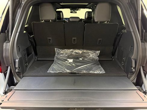 New 2027 Ford Expedition Platinum w/ Stealth Appearance Package AWD/4WD image 46
