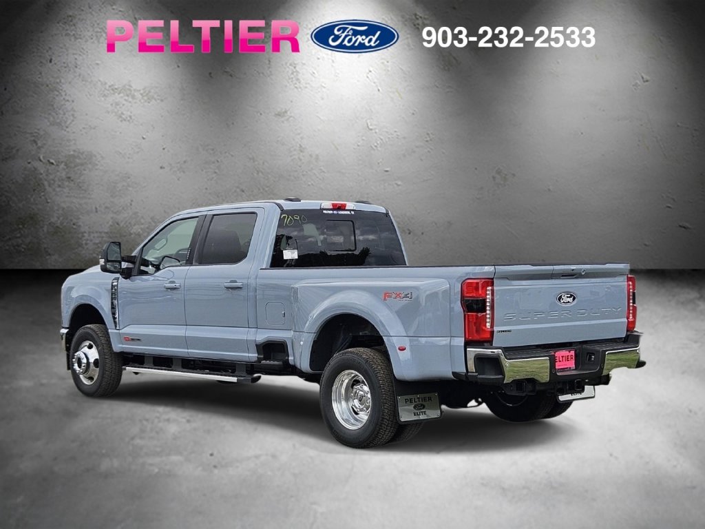 New 2027 Ford F350 Lariat AWD/4WD image 3
