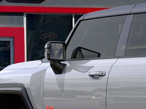 New 2025 GMC Hummer EV 2X w/ LPO, Sport Package image 40