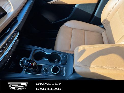 Certified 2024 Cadillac XT4 Sport image 22