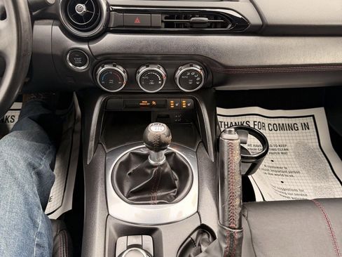 Used 2016 MAZDA MX-5 Miata Grand Touring image 4