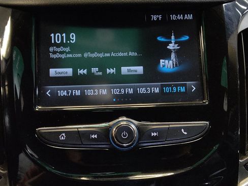 Used 2017 Chevrolet Cruze Premier FWD image 25