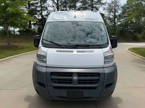 Used 2017 RAM ProMaster 2500 w/ Interior Convenience Group FWD image 1