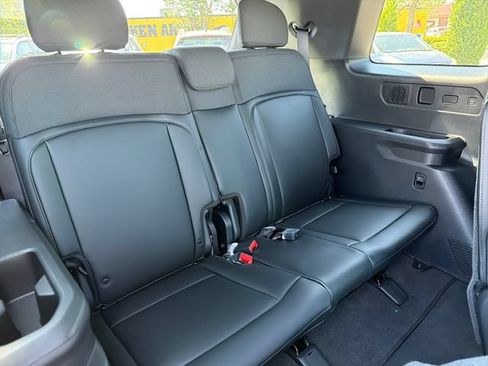 New 2027 Kia Telluride S FWD image 23