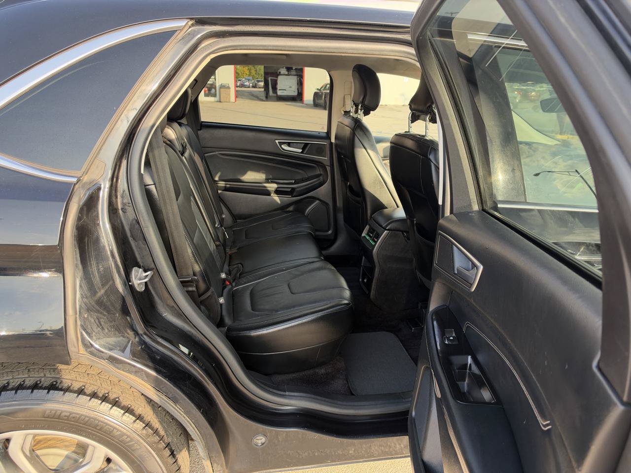 Used 2016 Ford Edge Titanium AWD/4WD image 10