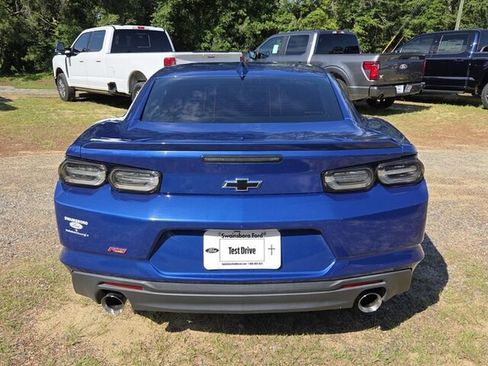 Used 2022 Chevrolet Camaro LT w/ RS Package RWD image 12