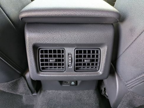 Used 2025 Toyota Camry SE w/ Convenience Package FWD image 16