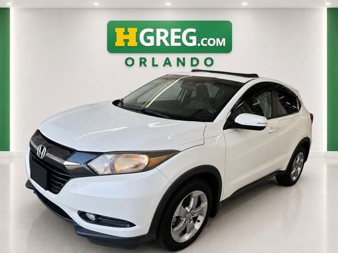 Used 2017 Honda HR-V EX image 4