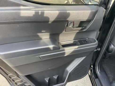 Used 2024 Toyota Tacoma SR5 image 21