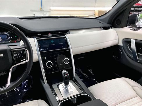 Used 2023 Land Rover Discovery Sport SE AWD/4WD image 9