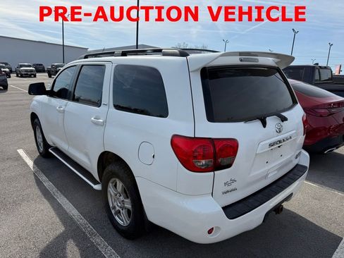 Used 2008 Toyota Sequoia SR5 image 10