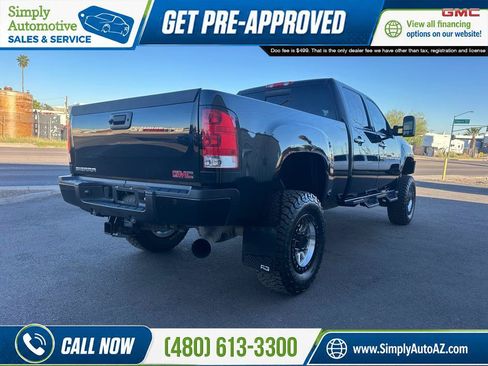 Used 2013 GMC Sierra 2500 Denali w/ Suspension Package, Off-Road AWD/4WD image 10