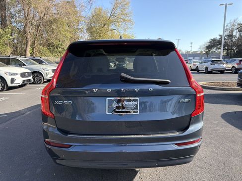 Certified 2023 Volvo XC90 B5 Core w/ Protection Package Premier image 9