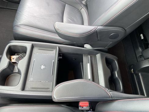Used 2025 Honda Odyssey Sport-L image 28