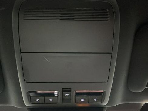 Used 2025 MAZDA CX-70 3.3 Turbo S w/ Premium Package image 35