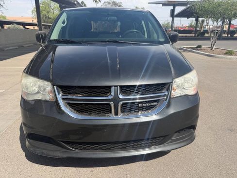 Used 2012 Dodge Grand Caravan SE image 5