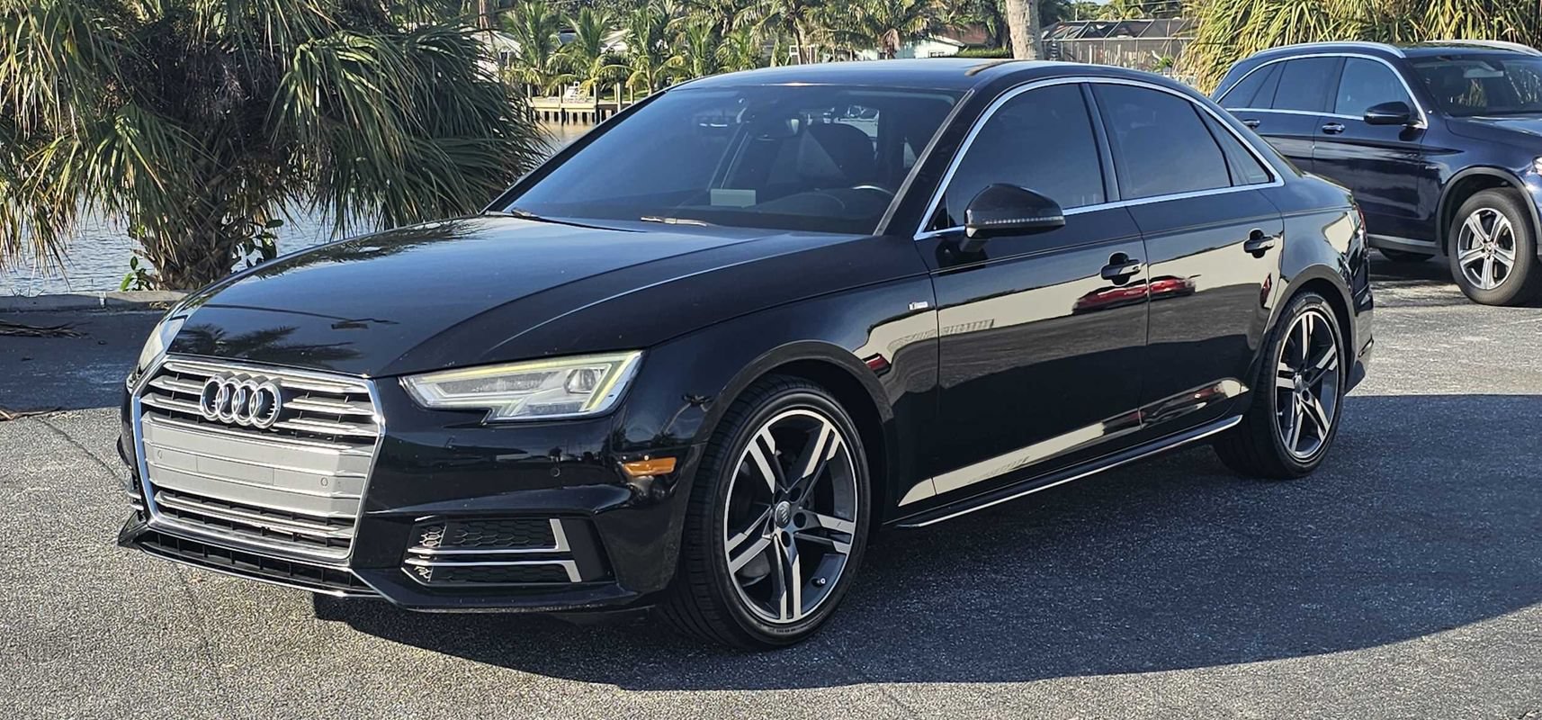 Used 2018 Audi A4 2.0T Ultra Premium Plus FWD image 1