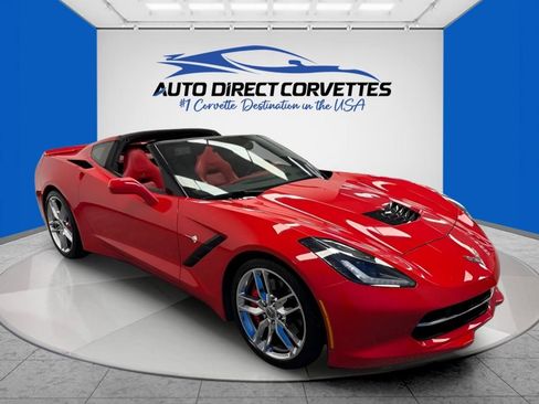 Used 2015 Chevrolet Corvette Stingray Coupe w/ 3LT Preferred Equipment Group RWD image 2