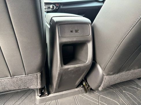 Used 2024 Chevrolet Trax LT FWD image 23