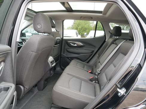 Used 2024 GMC Terrain SLE w/ Driver Convenience Package AWD/4WD image 35