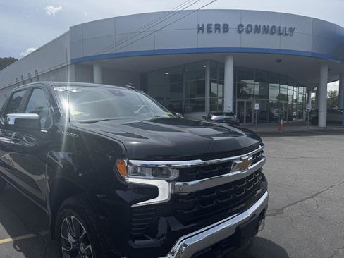 Used 2023 Chevrolet Silverado 1500 LT AWD/4WD image 1