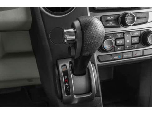 Used 2015 Honda Pilot LX image 10