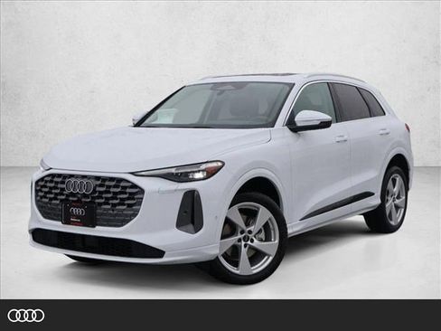 New 2026 Audi Q5 Premium Plus AWD/4WD image 1