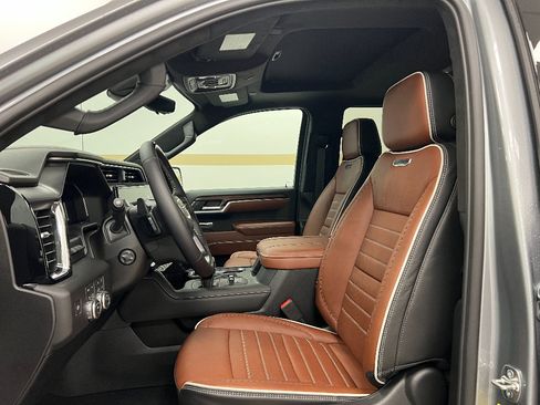 New 2026 GMC Sierra 1500 Denali Ultimate AWD/4WD image 6