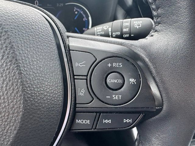Certified 2023 Toyota RAV4 XLE Premium AWD/4WD image 25