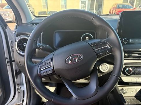 Certified 2023 Hyundai Kona Limited AWD/4WD image 11