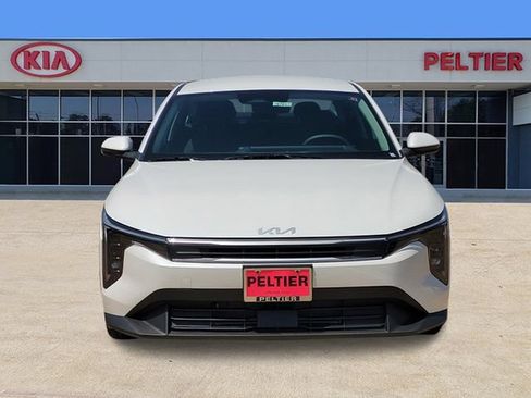 New 2026 Kia K4 FWD image 2