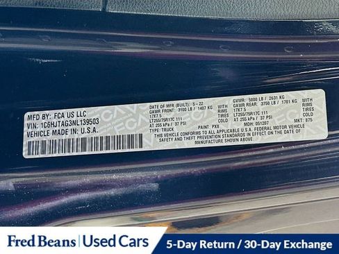 Certified 2022 Jeep Gladiator Willys image 33