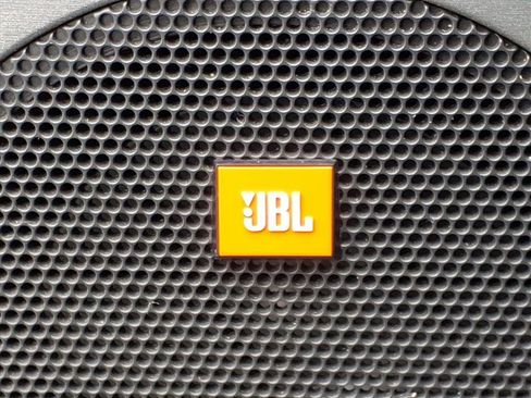 Used 2011 Toyota RAV4 Limited image 10